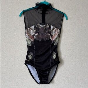 Maldire Rare Retired Leotard Medium Ballet Dancewear